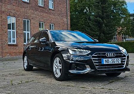 Audi A4 35 TFSI S tronic Avant