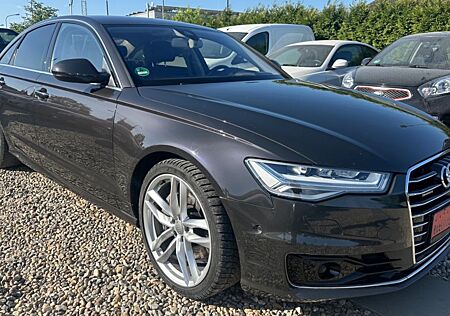 Audi A6 3.0 TDI 160kW quattro S tronic, ABSOLUT VOLL!