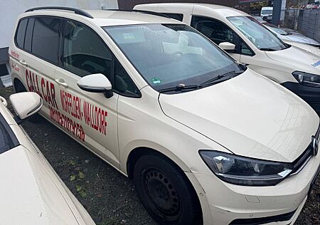 VW Touran Volkswagen