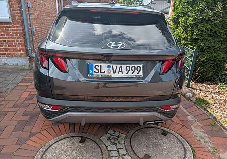Hyundai Tucson 1.6 T-GDI Plug-in Hybrid 4WD Auto -