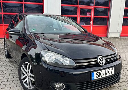 VW Golf Volkswagen 1.4 TSI DSG 90 kW Highline Highline