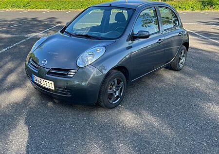 Nissan Micra 1.2 - TÜV NEU