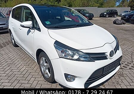 Toyota Verso SkyView Edition /NAVI/Klima/Pano/tempo