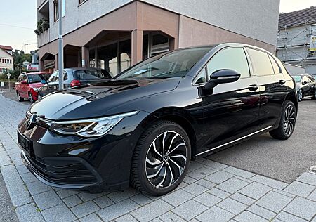 VW Golf Volkswagen VIII Lim. Life *LED, Navi, Kam & Assist +*