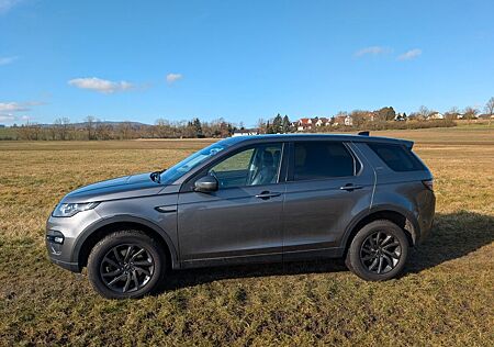 Land Rover Discovery Sport TD4 132kW Automatik 4WD SE SE
