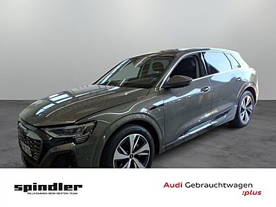 Audi Q8 e-tron S-Line 55 quattro / Matrix, Air, Navi+