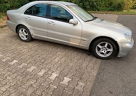 Mercedes-Benz C 200 CDI ELEGANCE