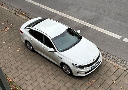 Kia Optima 2.0 CVVL (1. Hand, TÜV+Service neu)