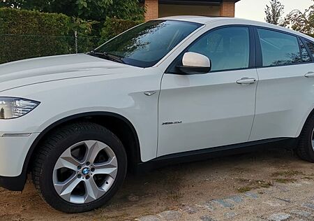 BMW X6 xDrive40d AUTOMATIK 1.HAND OHNE MÄNGEL MEGA
