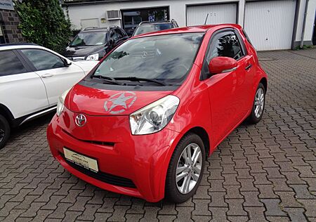 Toyota iQ Super Red*102TKM*Apple Carplay*16Zoll*Kamera*