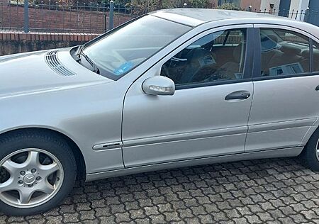Mercedes-Benz C 180 Kompressor Classic