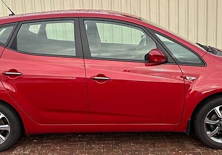 Hyundai ix20 1.6 Space blue*1.Hd*LRHZ+SHZ*FSE-Bth*Tempo