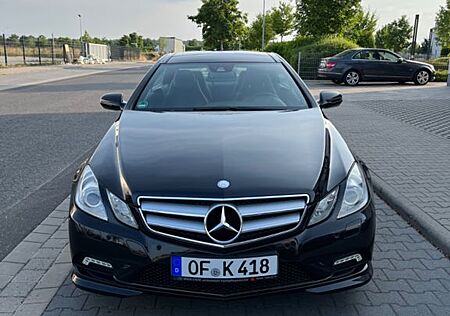 Mercedes-Benz E 350 Coupé CDI BlueEFFICIENCY AVANTG....