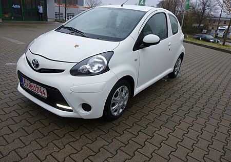 Toyota Aygo (X) Aygo AYGO Cool Go klima 1 Hand
