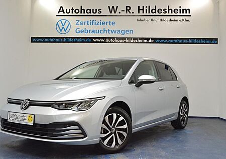 VW Golf Volkswagen VIII Active 1,5 TSI OPF, LED, SHZ, DAB+, PD