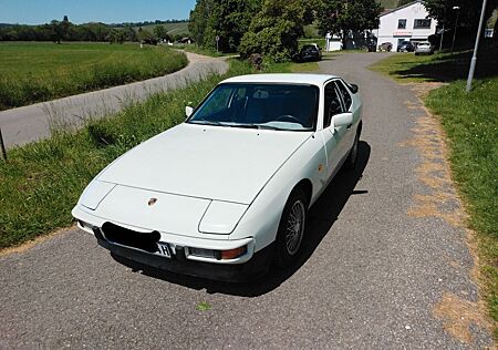 Porsche 924 Oldtimer H-Zulassung