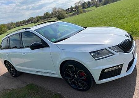 Skoda Octavia 2.0 TSI DSG RS 245 Combi RS