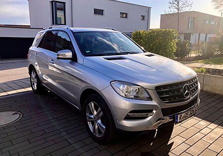Mercedes-Benz ML 350 BlueTEC 4MATIC Edition 1 Edition 1