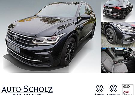 VW Tiguan Volkswagen 1.5 TSI Move+AHK+RFK+GJR+ACC+NAVI+MATRIX