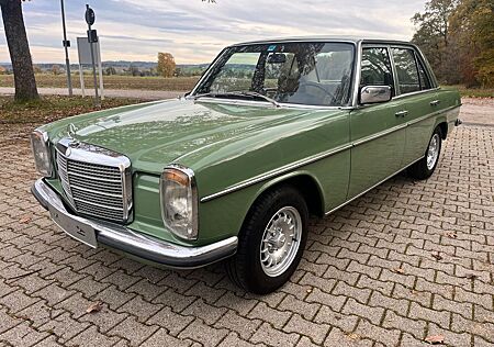 Mercedes-Benz 250 2,8 W114 Automatik ELSSD ELFH ZV LM