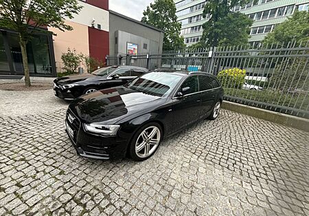 Audi A4 2.0 TDI TÜV bis Ende 2026 S-line Paket