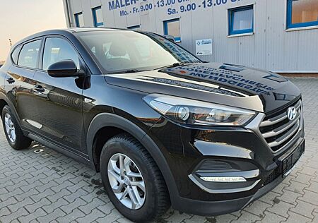 Hyundai Tucson blue Classic 2WD *90 TKM*