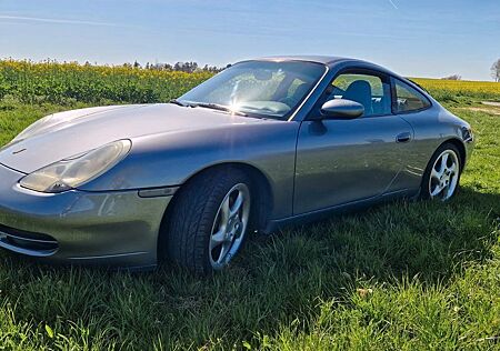 Porsche 911 Urmodell 911/996 Carrera 4 Coupé
