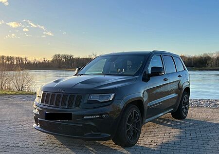 Jeep Grand Cherokee SRT 6.4 V8 HEMI All-Black LPG!!!