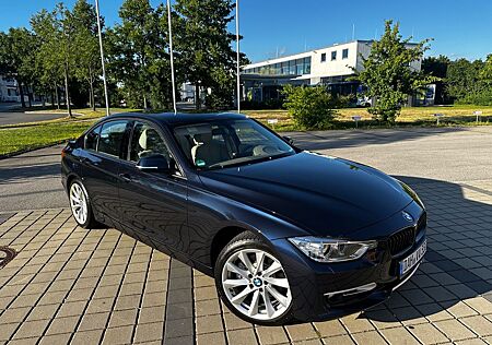 BMW 328i Modern Line 245ps Navi, KeyLessGo, Adaptive