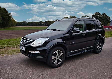 SsangYong Rexton 2.2 Diesel e-XDi 220 Sapphire 4WD AT ...