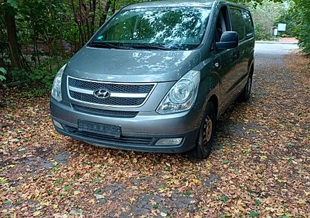 Hyundai H-1 Starex .1-Hand.Motor Neu.Klima