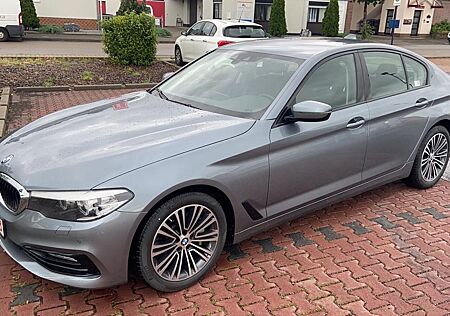 BMW 530d xDrive Automatik *TOP*