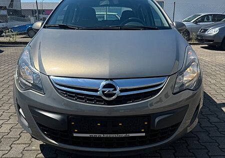 Opel Corsa D Active*Tempomat*Navi*Tüv Neu*Scheckheft*