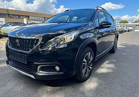 Peugeot 2008 Allure. Navi. Panorama. AHK