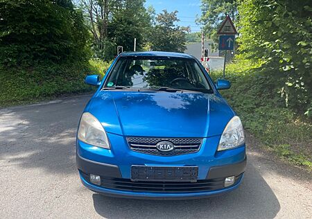 Kia Rio 1.4 EX Klima Tüv 02.27