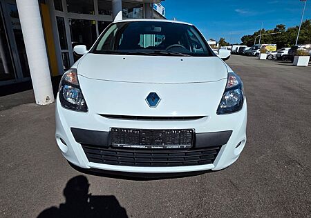 Renault Clio III YAHOO!