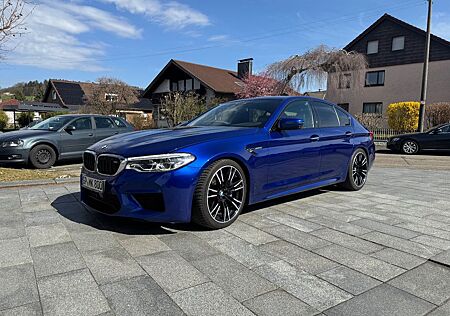 BMW M5 Marina Bay Blue - 8-fach bereift - TOP Zustand !