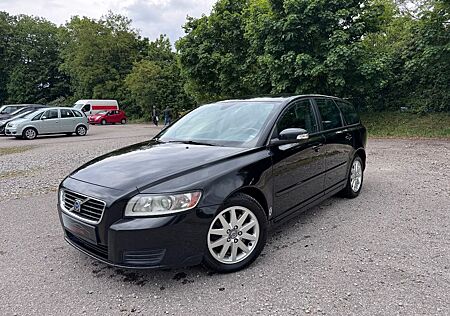 Volvo V50 2,4/179PS