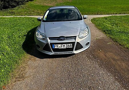 Ford Focus 1,0 EcoBoost 74kW Turnier sehr zuverlässig
