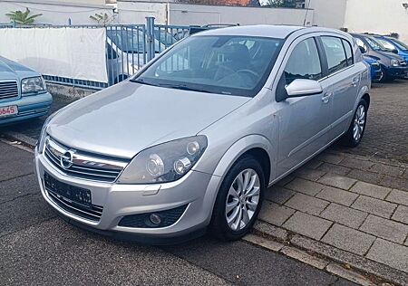 Opel Astra H Lim. Innovation "110 Jahre"Isofix*Xenon