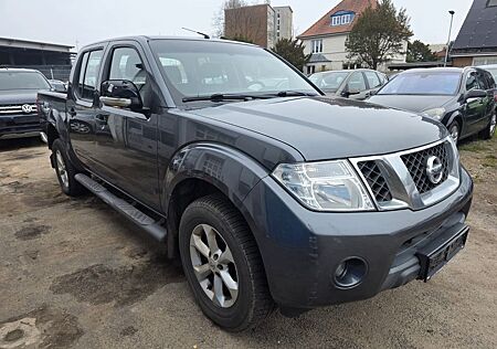 Nissan Navara Pickup Double Cab LE EVO V6 4X4