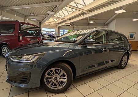 Ford Focus Titanium*Assistenz-P2*Winter-P.*