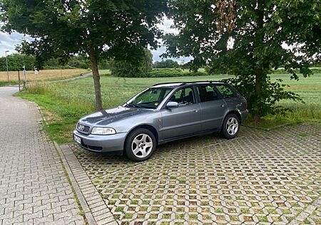 Audi A4 1.8 Avant -