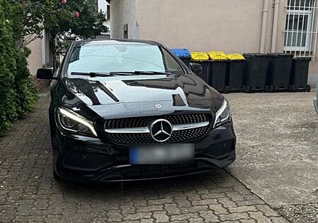 Mercedes-Benz CLA 220 Shooting Brake MERCEDES BENZ CLA 220d Amg