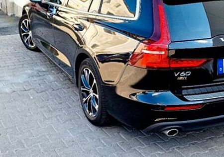 Volvo V60 D4 AWD Geartronic -
