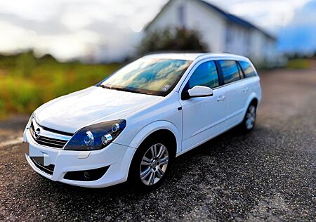 Opel Astra Caravan 1.6 ECOTEC INNOVATION 85kW INN...