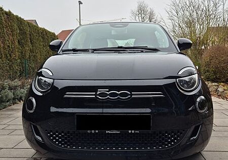 Fiat 500E (RED) Limousine 23,8 kWh (RED)