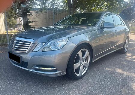 Mercedes-Benz E 220 E220 CDI Lim. SPORTPAKET AUTOMATIK 18 Zoll !