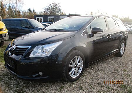 Toyota Avensis Kombi Edition KLIMA KAMERA AHK ALU TÜV