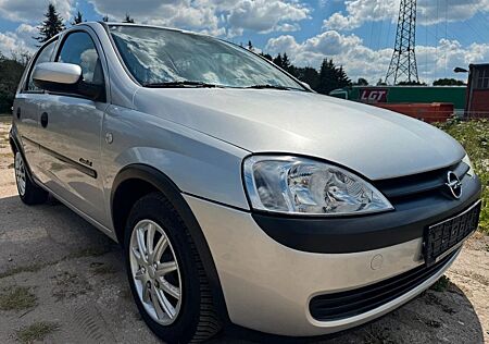 Opel Corsa 1.2 -